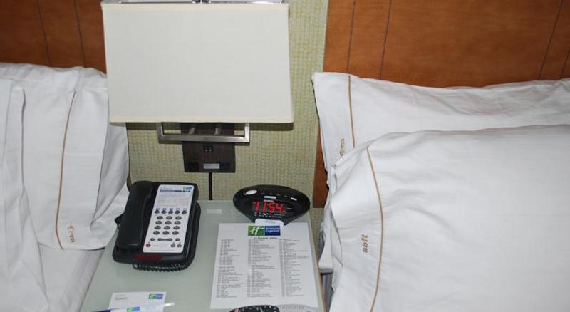 Holiday Inn Express Manhattan Midtown West By Ihg Νέα Υόρκη Εξωτερικό φωτογραφία